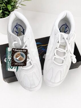 Kaepa Women's White Secure-Fit Athletic Sneakers